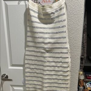 Chic Cream Pencil Skirt with Silver Stripes